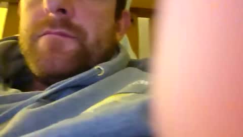 aussie_dadbod6969 online show from May 8, 1:00 pm