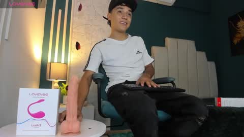 Austin online show from February 17, 8:04 pm