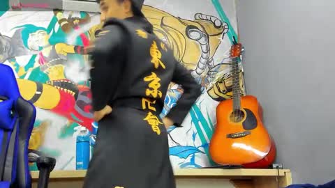 Austin online show from December 12, 9:15 pm