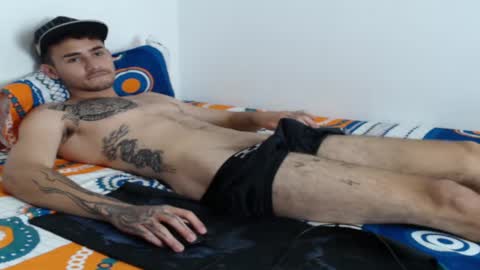 Axel online show from February 3, 4:20 pm