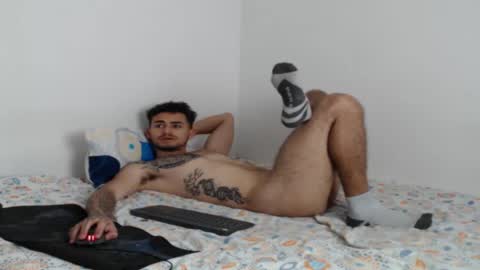 Axel online show from February 20, 7:08 pm