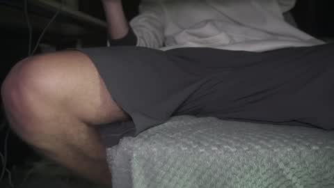 Axel online show from March 31, 3:36 pm