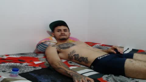 Axel online show from January 19, 2:06 pm