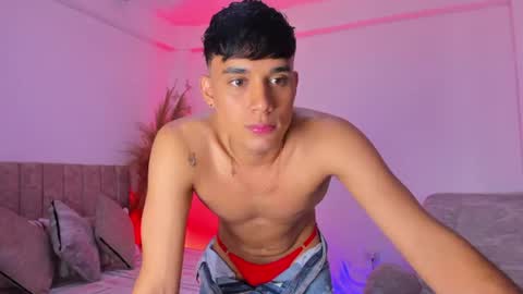 AXEL online show from June 29, 10:15 am