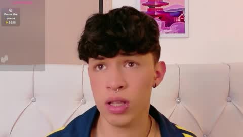 Axel Evanss online show from April 7, 1:22 pm