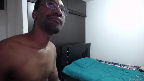 axel rios online show from February 5, 1:56 am