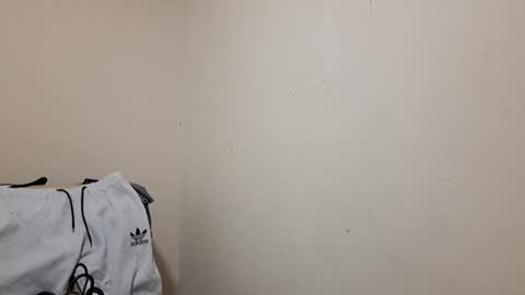 axel_rosse2 online show from December 14, 6:59 pm