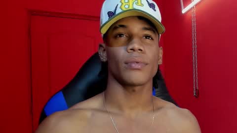 AXEL SILVA online show from February 12, 1:17 pm