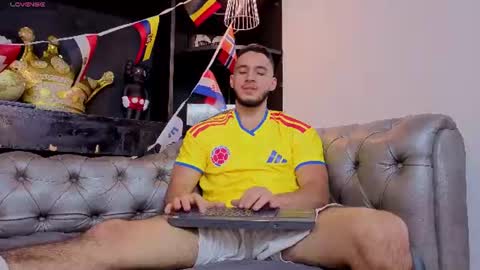 Axel  online show from June 23, 11:29 pm