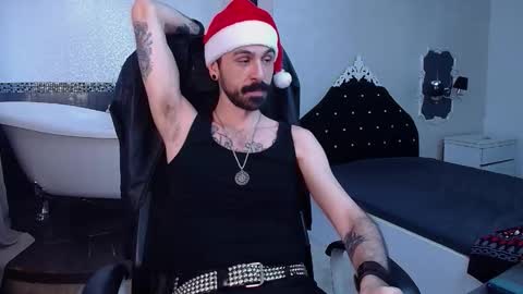 AxelColton online show from December 17, 12:45 pm