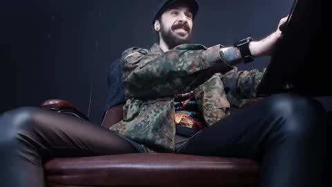 AxelColton online show from February 19, 6:22 am