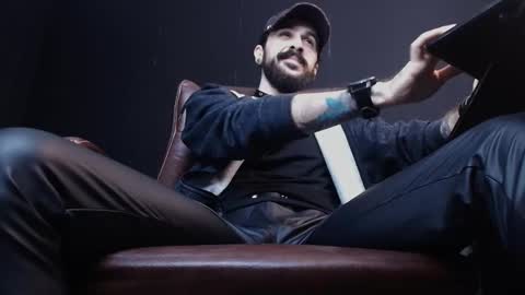 AxelColton online show from January 27, 6:09 am