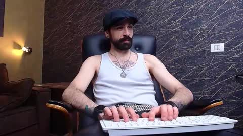 AxelColton online show from January 12, 11:25 am