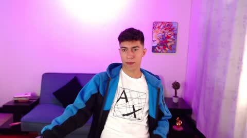 Axel online show from July 11, 4:31 pm