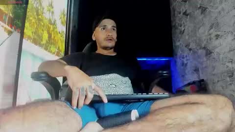 Axell Cross2 online show from March 18, 12:52 pm