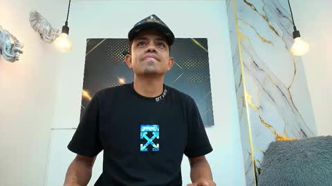      online show from December 23, 5:05 am