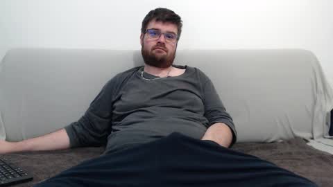 Azer online show from October 11, 9:24 am