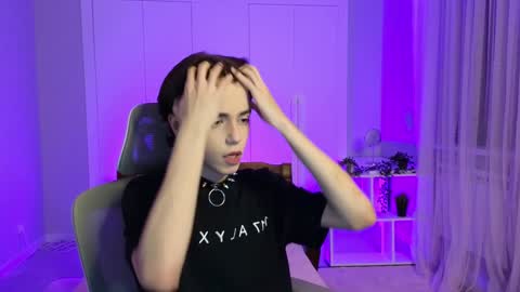 Elios online show from December 29, 6:27 pm