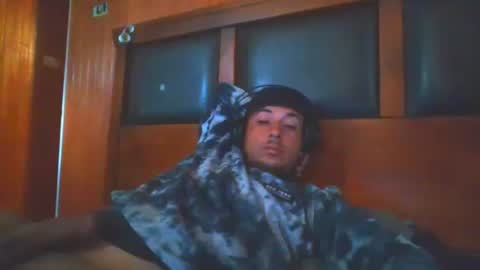 baadddboooy69 online show from November 13, 11:04 am