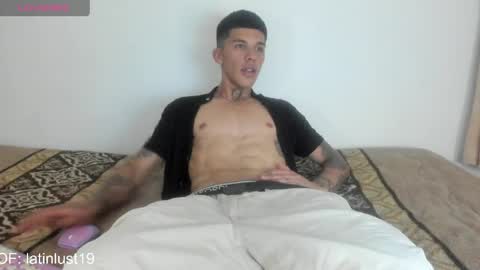 OF GxoXabs online show from April 12, 10:43 pm