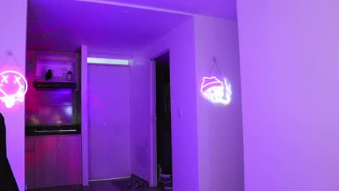 baby_rausch online show from December 17, 5:07 am