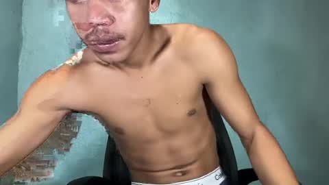 baby_razell online show from July 31, 1:49 am