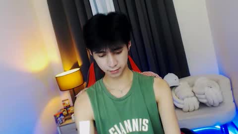 call me james online show from December 17, 8:15 pm