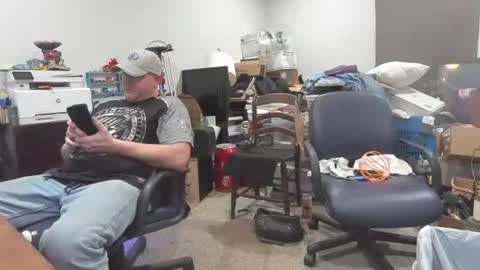 bad_boy4u2abuse online show from December 18, 10:00 am