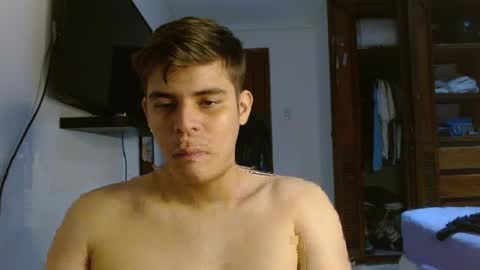 badbunny_69_ online show from April 7, 2:44 am