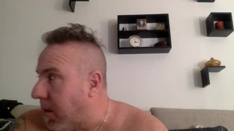 banana5289 online show from February 28, 8:18 pm