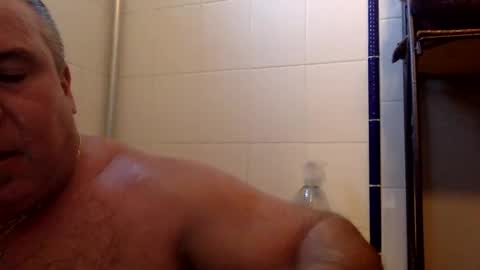 banana5289 online show from February 18, 8:15 pm