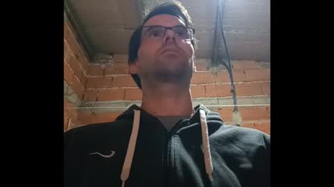 Ezequiel online show from January 19, 1:52 am