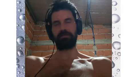 Snapshot of banana_argen_15 chatting on January 15, 2:49 am Ezequiel online show from January 15, 2:49 am
