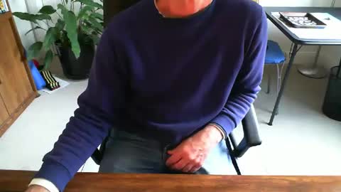 Snapshot of batebro13 chatting on February 9, 9:06 pm BateBro13 online show from February 9, 9:06 pm