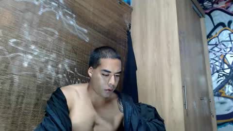 Justin online show from December 22, 11:13 pm