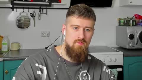 Zeus online show from March 8, 10:24 pm