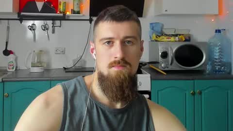 Zeus online show from December 13, 8:15 pm