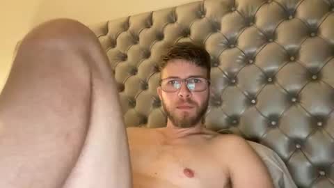 beastcock3000 online show from January 20, 5:48 am