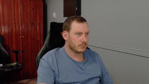 beastyboyxx online show from April 19, 5:51 am