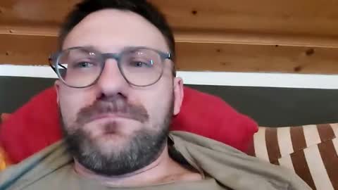 ben00189 online show from November 16, 1:24 pm