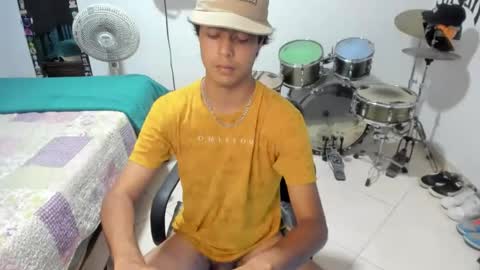 Ben online show from March 27, 3:32 am