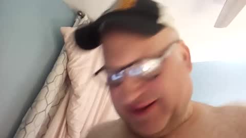 Bendavewill online show from February 14, 9:59 am