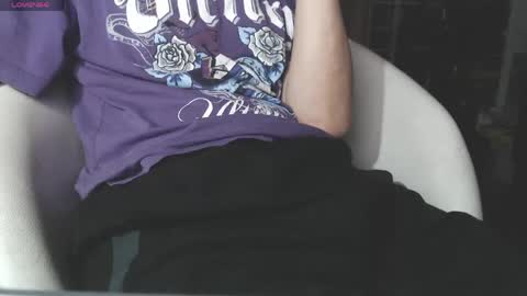 benijamin online show from April 13, 9:04 pm