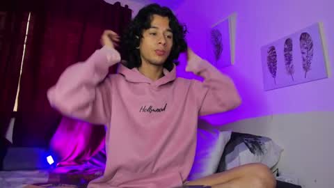 benjamin_fiore online show from December 23, 12:19 pm