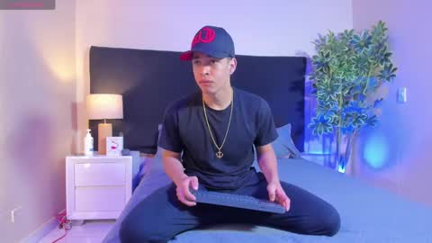 BENJAMIN online show from February 24, 1:35 am