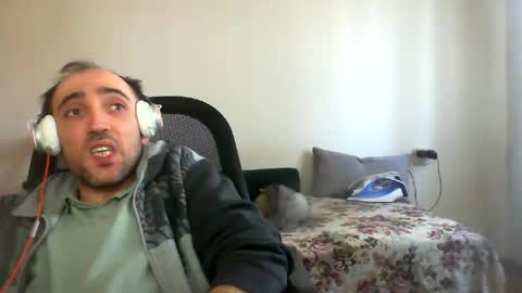 bentish online show from January 1, 10:00 am