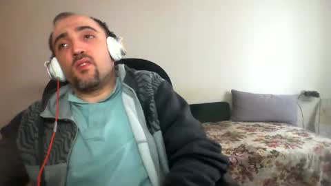 bentish online show from December 29, 9:17 am