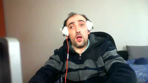 bentish online show from February 7, 2:15 pm