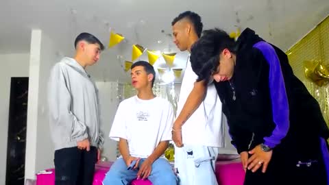 benz boys online show from February 21, 12:17 pm