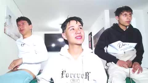 benz boys online show from October 22, 12:09 pm